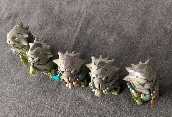 MINI FAUX STONE EFFIGY STATUE (OPAL)