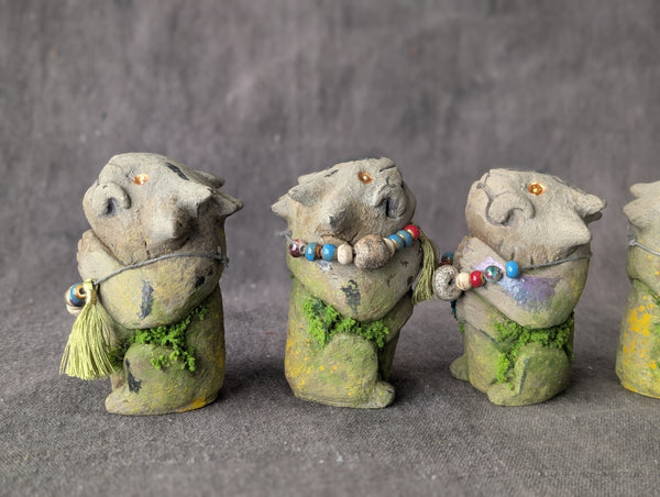 MINI FAUX STONE EFFIGY STATUE (OPAL)