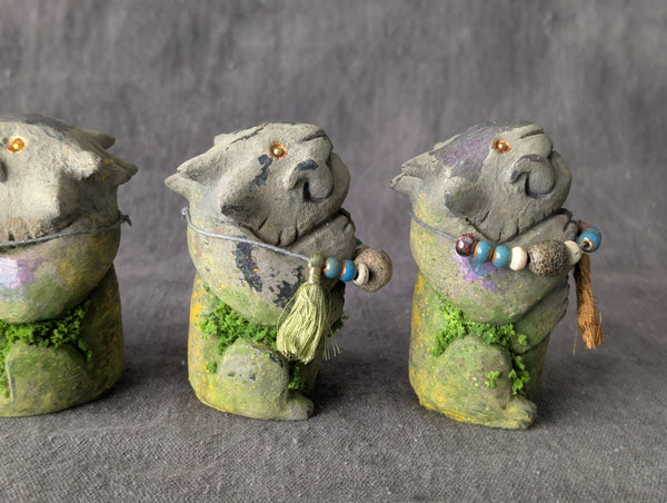 MINI FAUX STONE EFFIGY STATUE (OPAL)