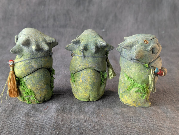 MINI FAUX STONE EFFIGY STATUE