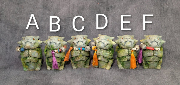 MINI FAUX STONE EFFIGY STATUE GROUP 1