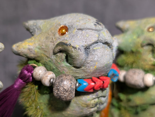 MINI FAUX STONE EFFIGY STATUE GROUP 2