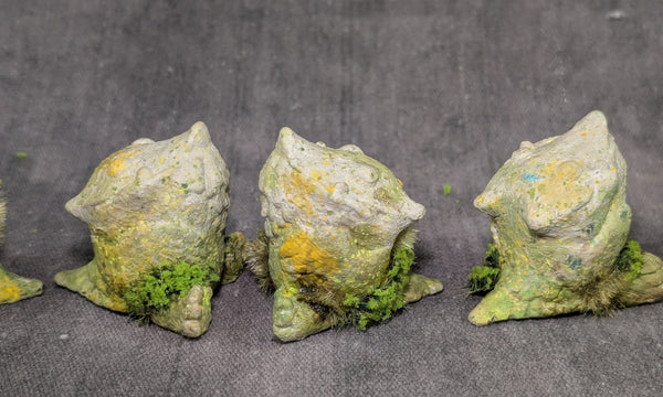 FAFFNUFF FAUX STONE FIGURE