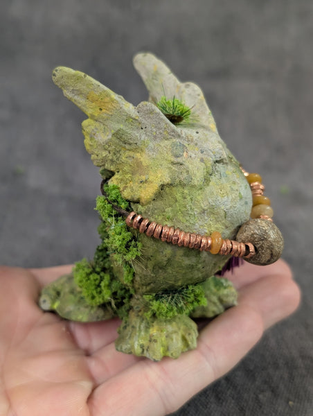 STRIGLET FAUX STONE FIGURE