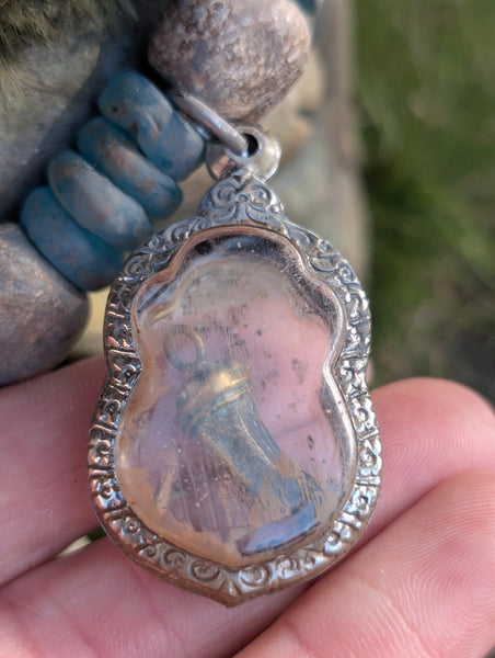 WAYPOINT WATCHER + EFFIGY STATUE