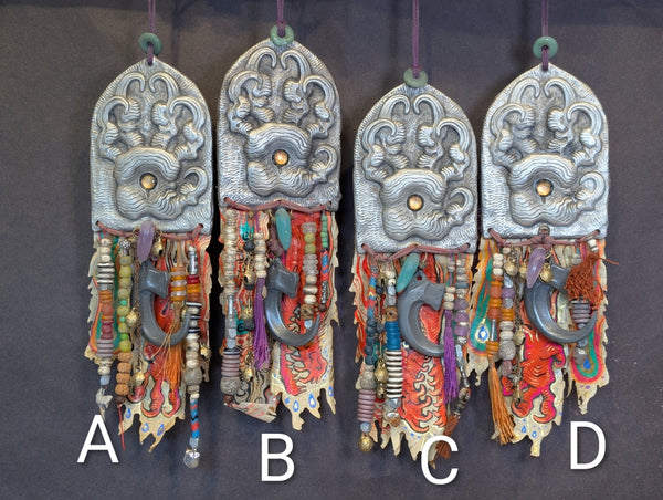 WARDING PAW REAL PEWTER WALL TALISMAN