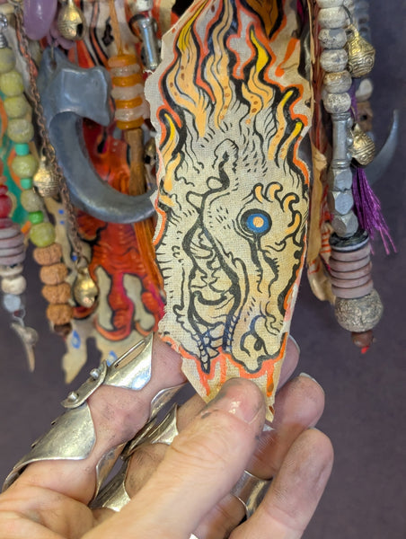 WARDING PAW REAL PEWTER WALL TALISMAN