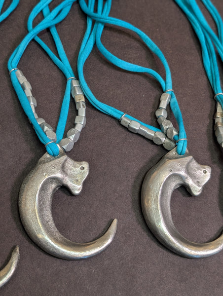 REAL PEWTER METAL CAST CLAW NECKLACE