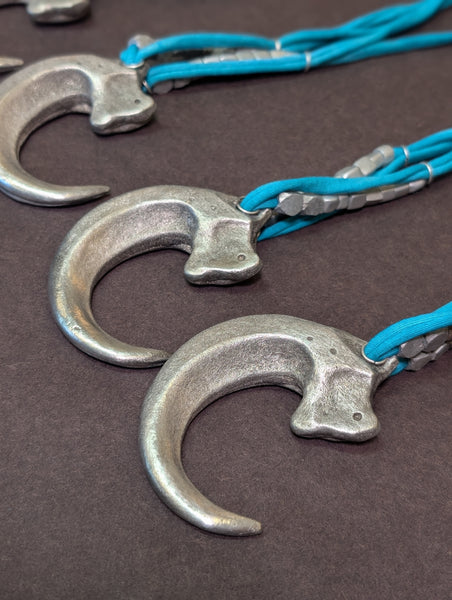 REAL PEWTER METAL CAST CLAW NECKLACE