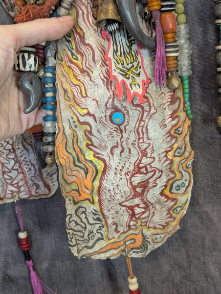 WARDING PAW REAL PEWTER METAL WALL PLAQUE