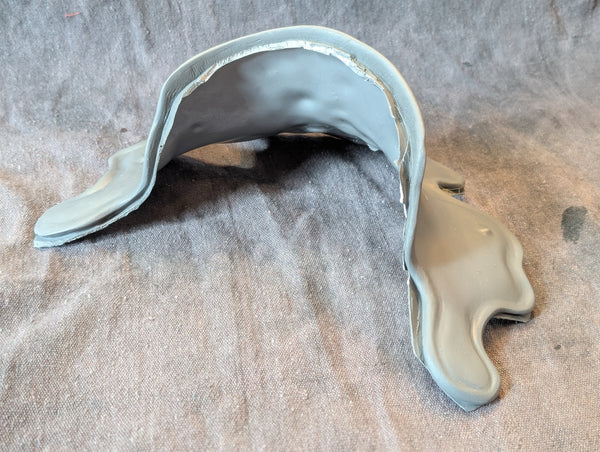 XENO GORGET BLANK ARMOR CAST PREORDER- !!SPIKE VERSION!!  *SHIPS LATE MAY THROUGH JULY*