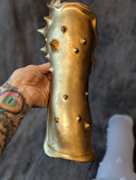 LARGE ALIEN SPIKE BRACER BLANK CAST