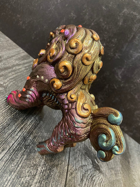 SPICY METALLIC FOO DOG BLEP CAST FIGURE