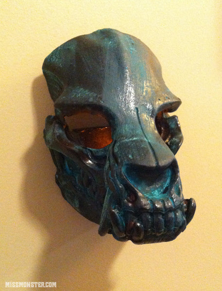 SKULL BEAST TEA LIGHT SCONCE