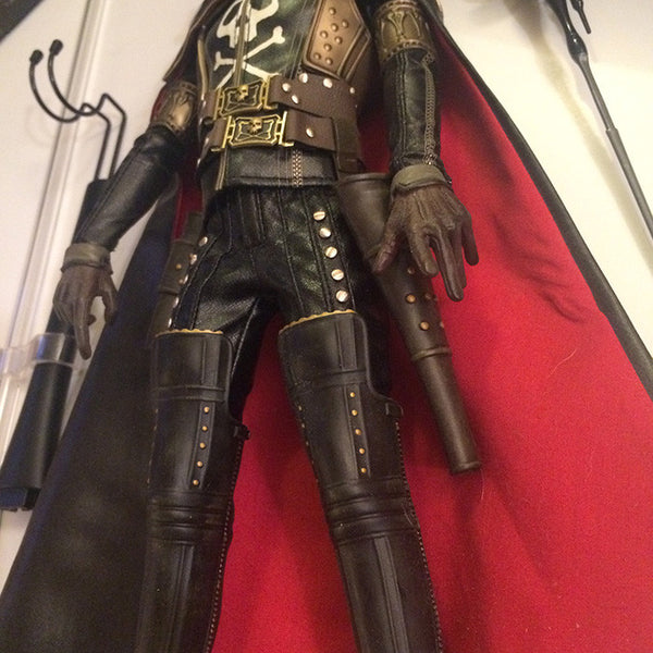 CAPTAIN HARLOCK HOT TOYS 1/6 FIGURE