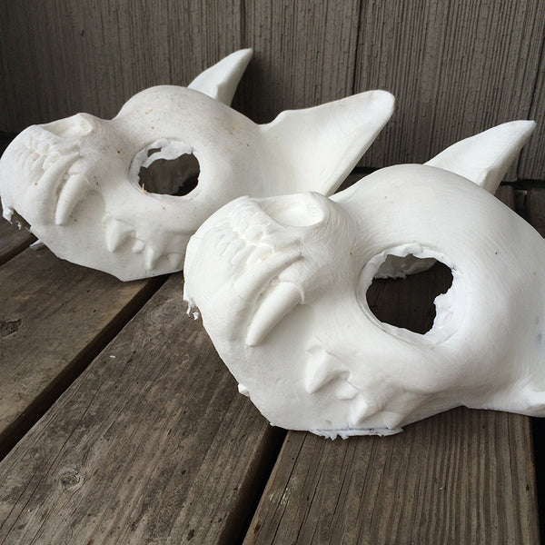 MISCAST CAT SKULL MASK