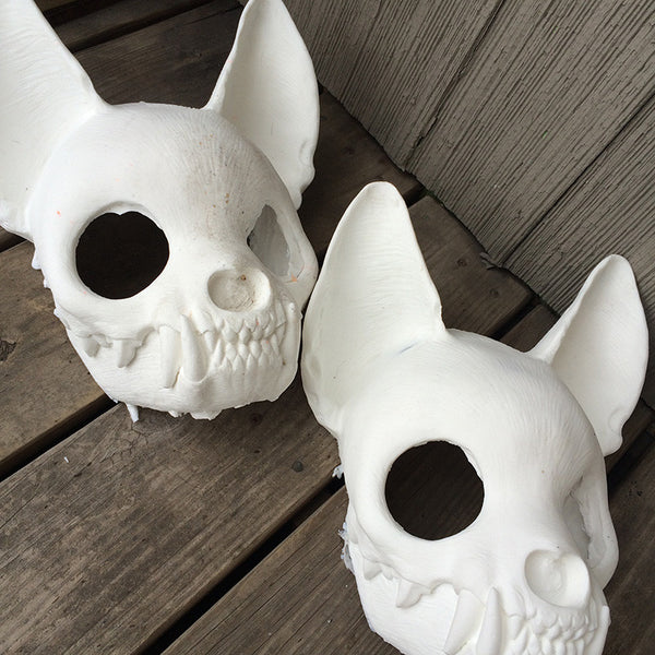 MISCAST CAT SKULL MASK