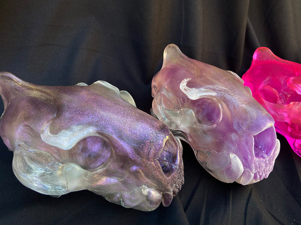 SPIRIT HOUSE CRYSTAL SKULL -PINKY PURPLES