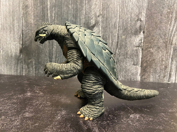 GAMERA VINYL FIGURE BANDAI 2005