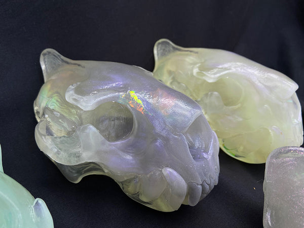 SPIRIT HOUSE GLOW IN THE DARK CRYSTAL SKULL