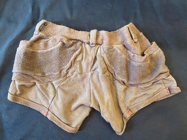 CROSSFOX PLAIN BROWN SHORTS SHORTS SIZE MEDIUM- ITEM #2