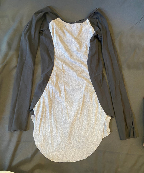 CROSSFOX LONG SLEEVE TOP- BLACK AND GREY SIZE MEDIUM ITEM #7