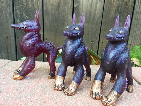 CRAGNOG PAINTED ART TOY- GOLD FEETS!