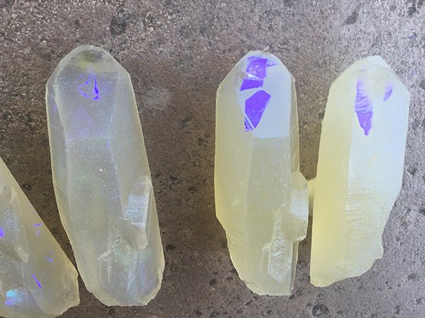 GARDEN CRYSTAL- CAST URETHANE GLOW IN THE DARK- IRIDESCENTS (GHOST PURPLE)