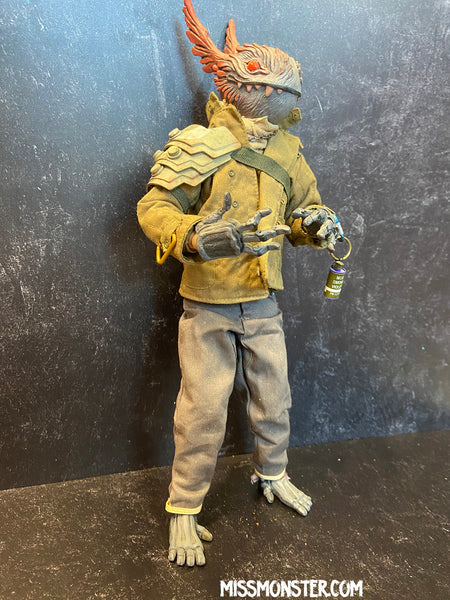 CUSTOM 1/6 FIGURE- MONSTER CRITTER