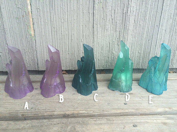 CAST CRYSTAL LIGHT-  SPIKE