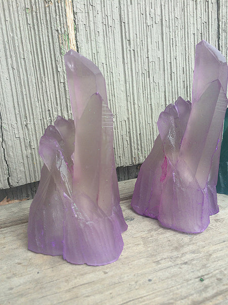 CAST CRYSTAL LIGHT-  SPIKE