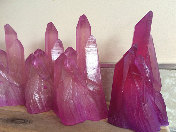 CAST CRYSTAL LIGHT-  PURPLE SPIKE