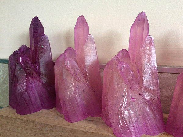 CAST CRYSTAL LIGHT-  PURPLE SPIKE