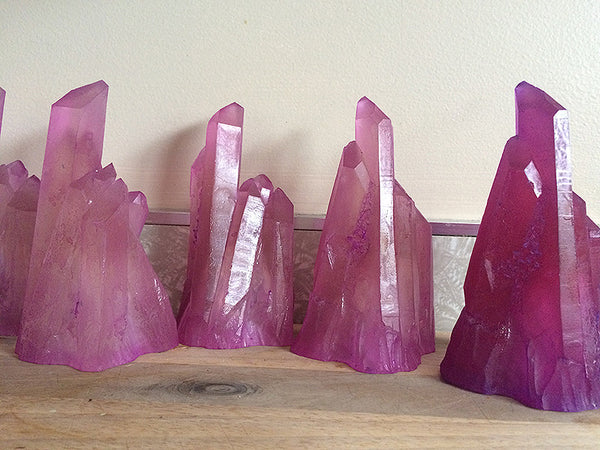 CAST CRYSTAL LIGHT-  PURPLE SPIKE