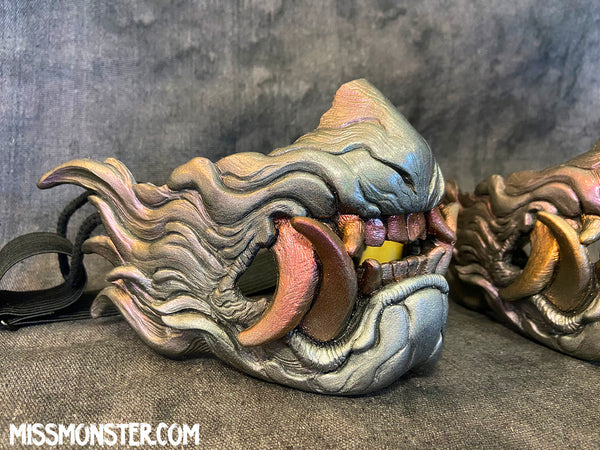 SNARL MASK- READY TO WEAR- COLOR CHANGE METALLIC