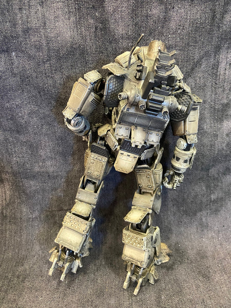 PLAY ARTS KAI TITANFALL FIGURE