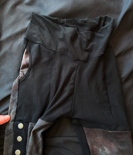 LOST SEWL ORGANICS PANTS SIZE MEDIUM