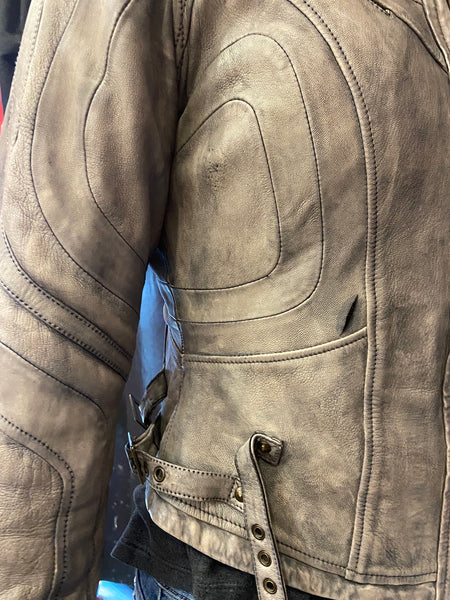CLOTHING SALE- AYYAWEAR RARE TERRACE LEATHER JACKET WOMENS MEDIUM