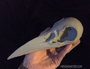 CROW CREATURE CAST SKULL