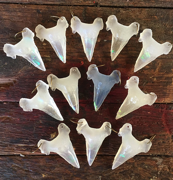 GLOW IN THE DARK URETHANE FOSSIL SHARK TOOTH PENDANT- LARGE