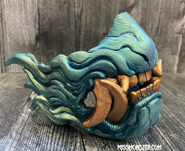 SNARL HALF MASK- PAINTED