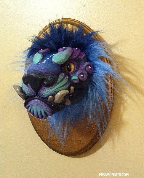 WALL MOUNTED TAXIDERMY FOO DOG BUST - RED OR BLUE