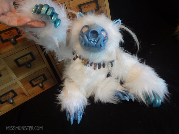 FORMIGNY THE FROST GOLEM DOLL