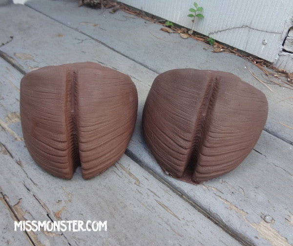 COSTUME HOOVES