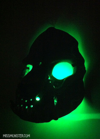 SKULL BEAST WALL LIGHT- COPPER PATINA